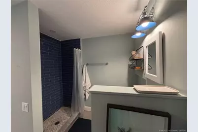 1074 NE Orange Avenue, Jensen Beach, FL 34957 - Photo 2
