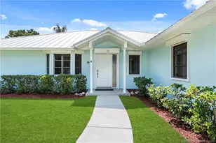 507 NE Silver Oak Terrace, Jensen Beach, FL 34957 - Photo 4