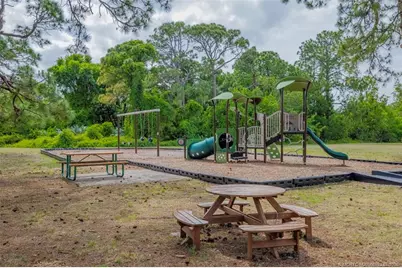 507 NE Silver Oak Terrace, Jensen Beach, FL 34957 - Photo 46