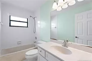 507 NE Silver Oak Terrace, Jensen Beach, FL 34957 - Photo 24