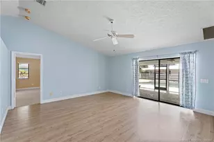 507 NE Silver Oak Terrace, Jensen Beach, FL 34957 - Photo 8