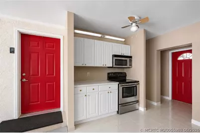 1670 SE Madison Street, Stuart, FL 34997 - Photo 6