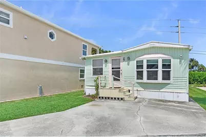 10725 S Ocean Drive #27, Jensen Beach, FL 34957 - Photo 2