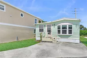 10725 S Ocean Dr, Jensen Beach, FL 34957 - Photo 2