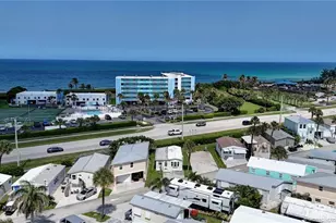 10725 S Ocean Dr, Jensen Beach, FL 34957 - Photo 30