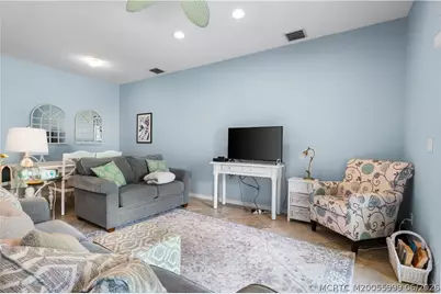1560 SE Wilshire Place #102, Stuart, FL 34994 - Photo 4