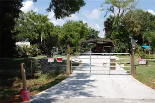 2605 SE 44th Ave, Okeechobee, FL 34974 - Photo 26