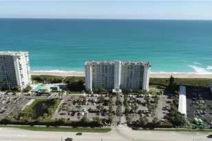 9940 S Ocean Dr, Jensen Beach, FL 34957 - Photo 42