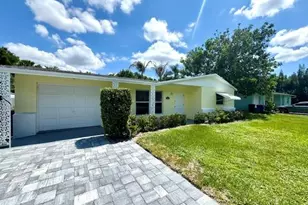 1909 NW Sunset Blvd, Jensen Beach, FL 34957 - Photo 2