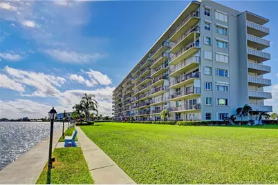 801 Lake Shore Drive #716, Lake Park, FL 33403 - Photo 36