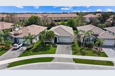 7461 SW Harbor Cove Drive, Stuart, FL 34997 - Photo 2