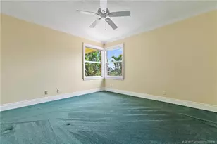 32 SW Wiregrass Ct, Palm City, FL 34990 - Photo 78