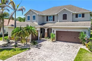 697 SW Sun Cir, Palm City, FL 34990 - Photo 32