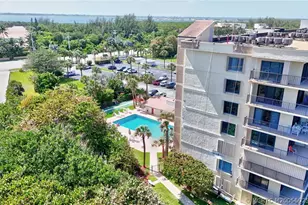 10310 S Ocean Dr, Jensen Beach, FL 34957 - Photo 46