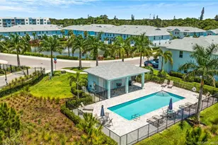 325 SE Halifax Ln, Stuart, FL 34994 - Photo 4