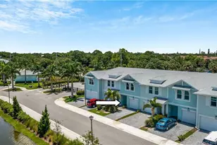 325 SE Halifax Ln, Stuart, FL 34994 - Photo 2