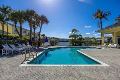 1004 Mariner Bay Boulevard, Fort Pierce, FL 34949 - Photo 48