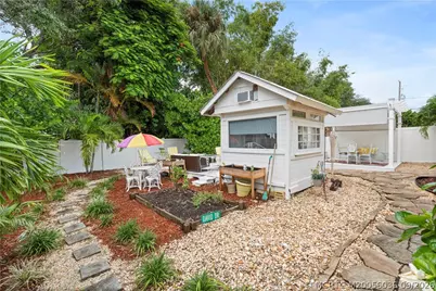 412 SW Akron Avenue, Stuart, FL 34994 - Photo 40