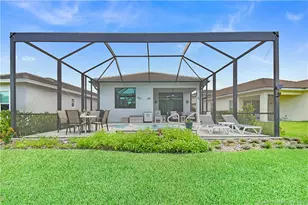 208 SE Via Tirso, Port Saint Lucie, FL 34952 - Photo 32