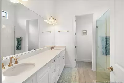 208 SE Via Tirso, Port Saint Lucie, FL 34952 - Photo 22