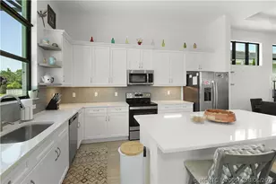 208 SE Via Tirso, Port Saint Lucie, FL 34952 - Photo 12