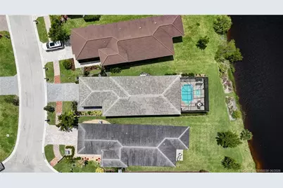 208 SE Via Tirso, Port Saint Lucie, FL 34952 - Photo 40