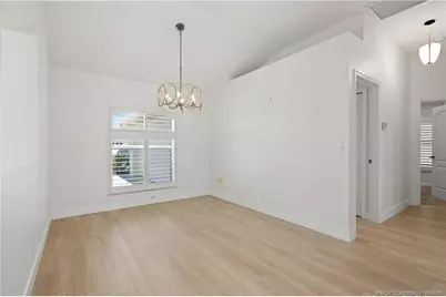 371 NW Emilia Way, Jensen Beach, FL 34957 - Photo 10