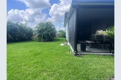 168 SE Strada Cervaro, Port Saint Lucie, FL 34952 - Photo 6