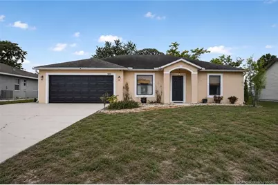 922 SW Haleyberry Avenue, Port Saint Lucie, FL 34953 - Photo 2