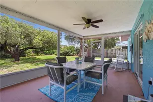 1007 SE Euclid Ln, Port Saint Lucie, FL 34983 - Photo 20