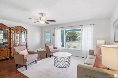 1007 SE Euclid Lane, Fort Pierce, FL 34983 - Photo 4