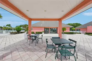 250 NE Edgewater Dr, Stuart, FL 34996 - Photo 54