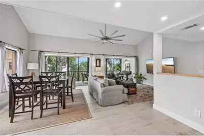 250 NE Edgewater Drive, Stuart, FL 34996 - Photo 18