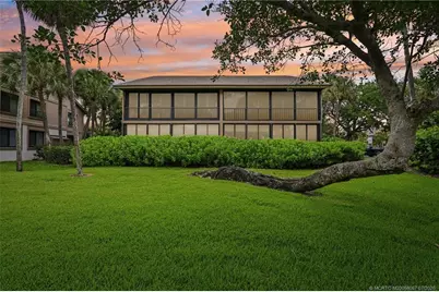 250 NE Edgewater Drive, Stuart, FL 34996 - Photo 2