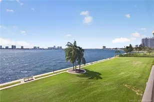 801 Lake Shore Dr, Lake Park, FL 33403 - Photo 1