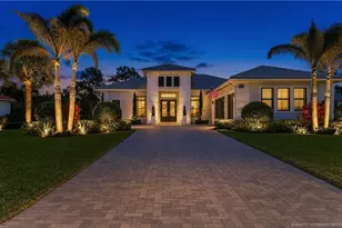 3153 SW English Garden Dr, Palm City, FL 34990 - Photo 2