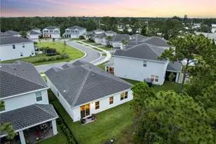 208 SW Pomeroy St, Stuart, FL 34997 - Photo 10