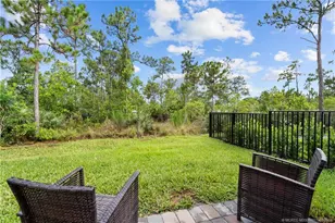 208 SW Pomeroy St, Stuart, FL 34997 - Photo 6