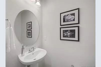 1855 SE Tarni Way, Stuart, FL 34996 - Photo 10