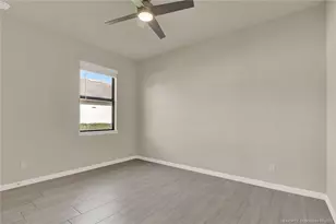 466 SE Vallarta Dr, Port Saint Lucie, FL 34984 - Photo 22