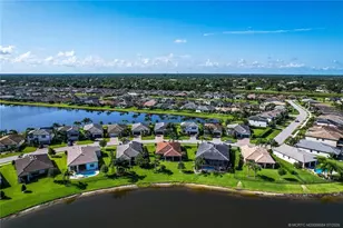 466 SE Vallarta Dr, Port Saint Lucie, FL 34984 - Photo 52