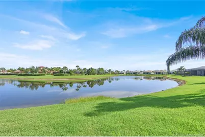 466 SE Vallarta Drive, Port Saint Lucie, FL 34984 - Photo 36