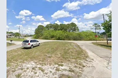 3300 SE Quay Street, Port Saint Lucie, FL 34984 - Photo 4