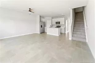 325 SE Halifax Ln, Stuart, FL 34994 - Photo 6