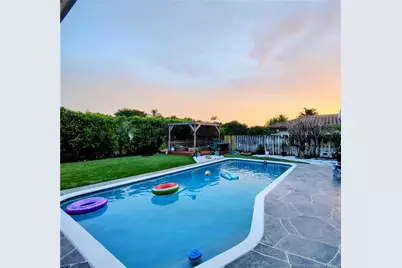 9780 NW 10th Street, Plantation, FL 33322 - Photo 4