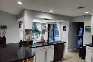 9780 NW 10th St, Plantation, FL 33322 - Photo 22