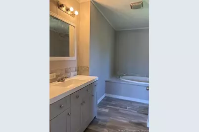 699 4th Street, Moore Haven, FL 33471 - Photo 8