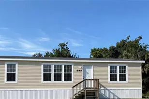 699 4th St, Moore Haven, FL 33471 - Photo 1