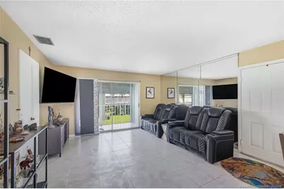 191 SE Village Drive #191, Port Saint Lucie, FL 34952 - Photo 6