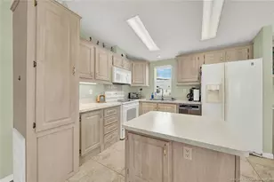 10725 S Ocean Dr, Jensen Beach, FL 34957 - Photo 8